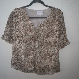 FRENCH GRAY Women’s Animal Print Top